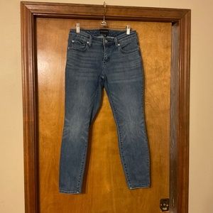 Lucky Brand Lizzie low rise skinny jeans, sz 29